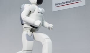 asimo-725x712